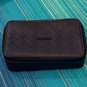 Missoni x Delta One First Class Amenity Case